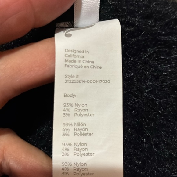 Fabletics fuzzy Crop Cardigan Sweater Black Womens XS Textured Soft 90s NEW - Picture 9 of 14